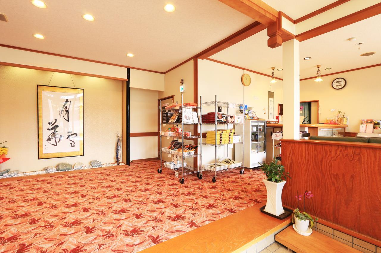 Ryokan Umi No Hana Тоёока Экстерьер фото
